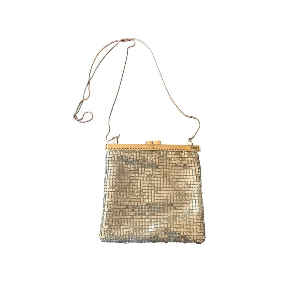 Vintage 70s La Regale Gold Mesh Handbag Shoulder Chain & Clasp Closure Disco